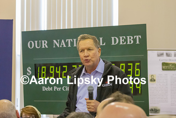 John Kasich at campaign event at Historical Society of Cheshire County, Keene NH, on January 30, 2016-2335