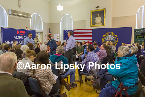 John Kasich at campaign event at Historical Society of Cheshire County, Keene NH, on January 30, 2016-2342