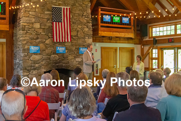 Amy Klobucher at campaign event at Stonewall Farm in Keene NH on August 26, 2019-3883